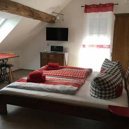 Ein-zimmer-appartement Apartment Dipperz