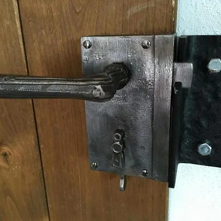 Ein-zimmer-appartement * Dipperz
